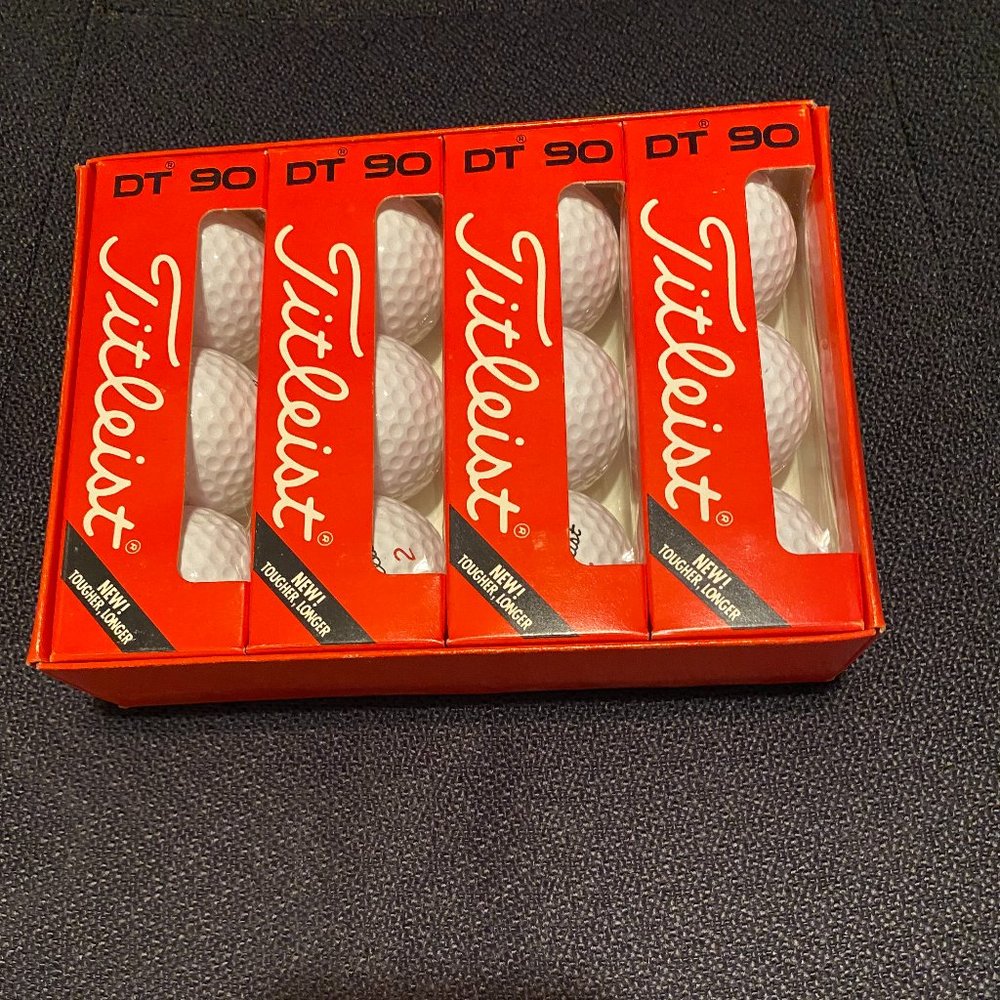 Titleist DT 90  Golf Balls